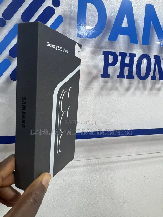 New Samsung Galaxy S26 Ultra 5G 256GB - 1