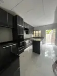 5-Bedroom Duplex da BQ a Ikeja Sayarwa - 1