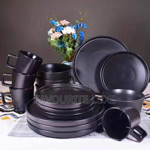 16-Piece Ceramic Dinner Set - 1
