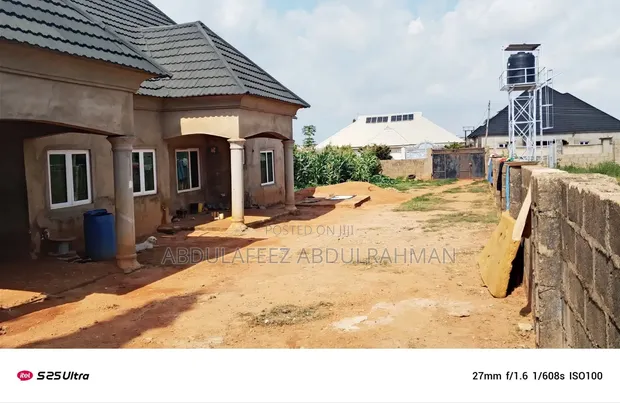 4-Bedroom Block of Flats in Federal Housing, Kaduna - 1