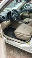 Toyota Highlander 2013 White - 5