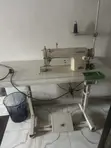 Hudong Industrial Straight-Stitch Sewing Machine tare da Tsarin Tebur - 2