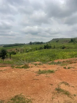 Filin 170sqm na zama da CofO a Gateway Estate, Abuja