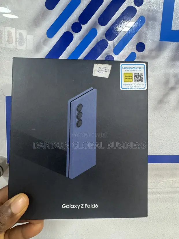New Samsung Galaxy Z Fold6 256GB - 1