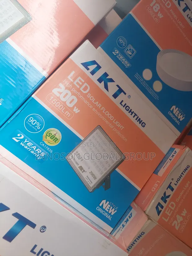 200W AKT Solar Flood Light - 1
