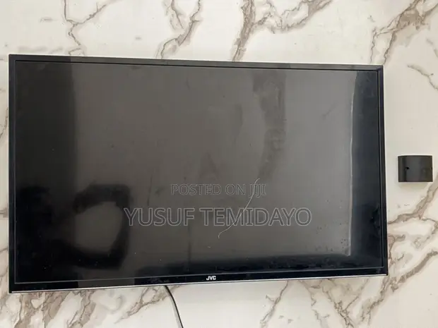 JVC 40-Inch Smart TV - 1