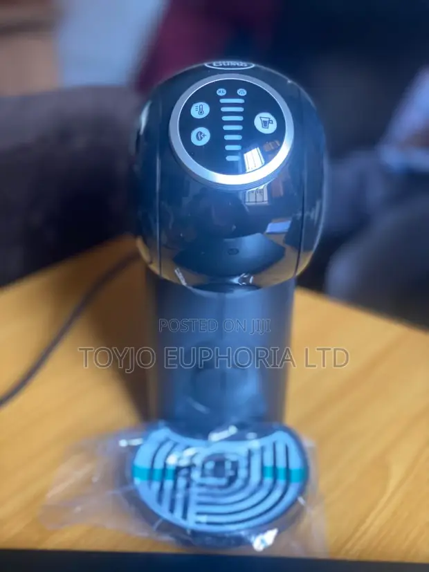 Nescafé Dolce Gusto Genio S Plus Coffee Machine - 1