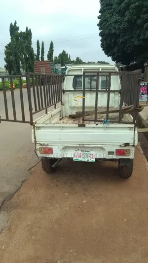 Isuzu Hijet Minitruck (2009)