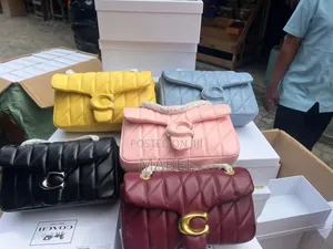 Mae's Style - Louis Vuitton Matsakaiciyar Hannun Jaka