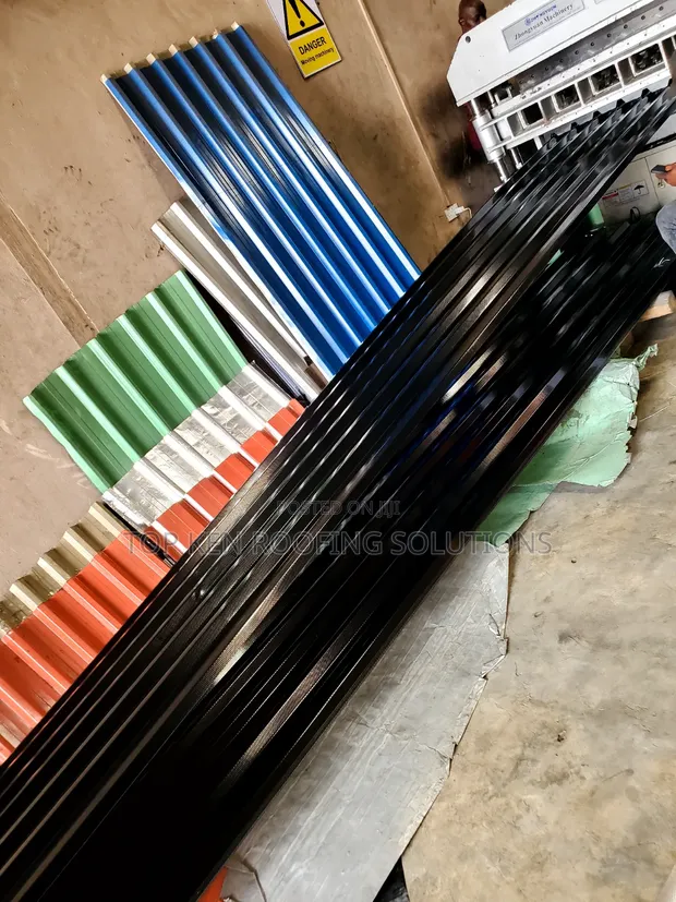 0.55mm Grade A Thickness Longspan Roofing Sheet - Black - 1