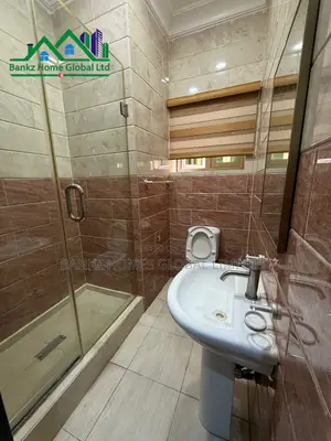 Gidan haya mai dakuna 3 a Ikoyi
