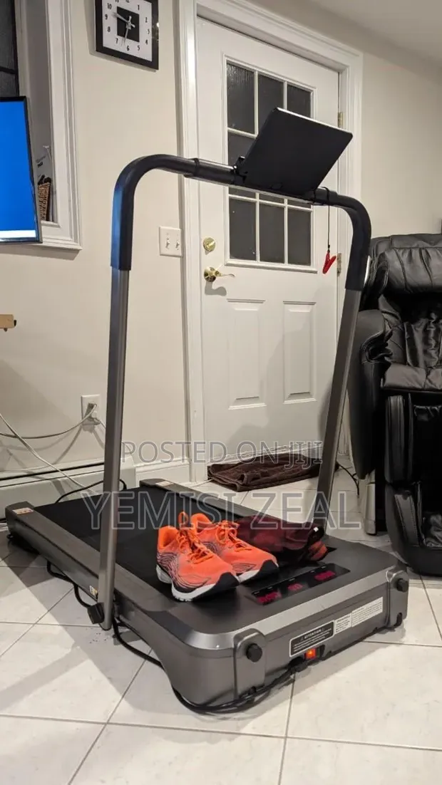 Supermax Pro Platform Treadmill with Bluetooth & Incline - 1