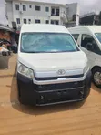 Toyota HiAce Bus 2021 - 4