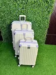 Premium Cream Hard Shell Spinner Luggage da USB Port - 2
