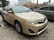 Toyota Camry 2012 Zinariya - 1