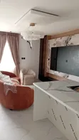 Furnished 2-Bedroom Maisonette a Lekki Phase 1 don Siyasa - 4