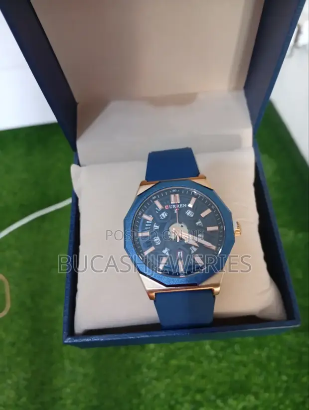 Curren Rubber Strap Wrist Watch - 1