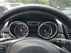 Mercedes-Benz GLE 400 4MATIC 2017 Silver