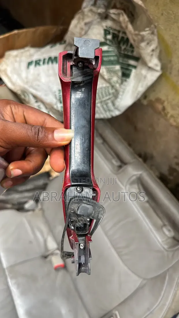 Lexus ES350 2016 Exterior Door Handle (Used) - 1