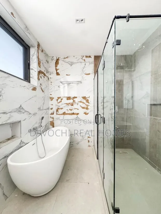 6-Bedroom Luxury Duplex for Sale in Banana Island, Ikoyi - 1