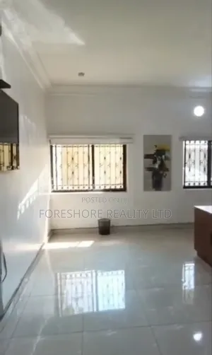 Spacious Corporate Office Space in Ikota Villa Estate - N2.5M