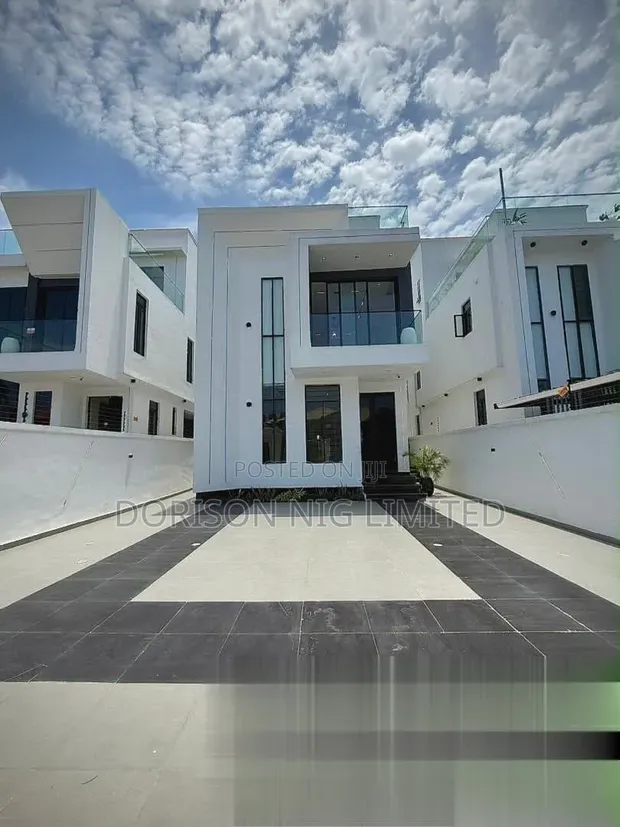 5 Bedroom Duplex for Sale a Lekki Phase 1 - 1