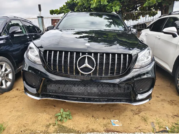 Mercedes-Benz GLE 350d 4MATIC 2017 Black - 1