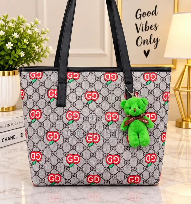 Stylish Ladies Tote Bag - Quality & Affordable - 1
