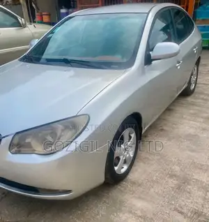 Hyundai Elantra 2008 Silver