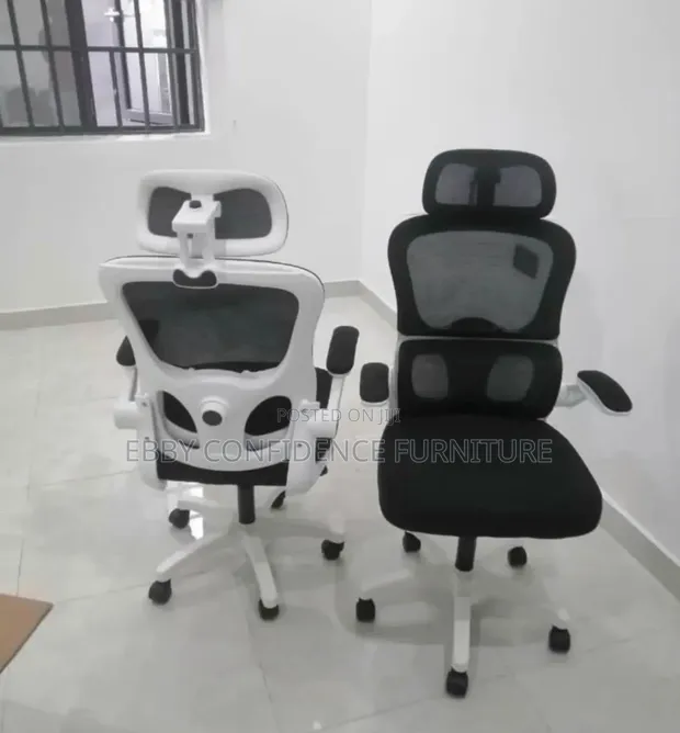 Quality Mesh Swivel Office Chair - 1