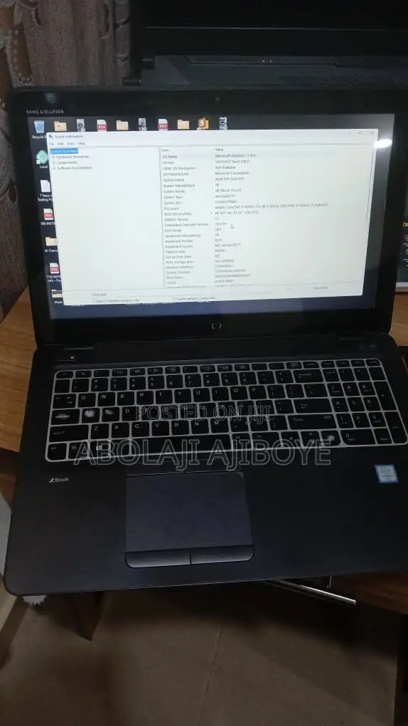 HP ZBook 15u G3 Mobile Workstation Laptop - 1