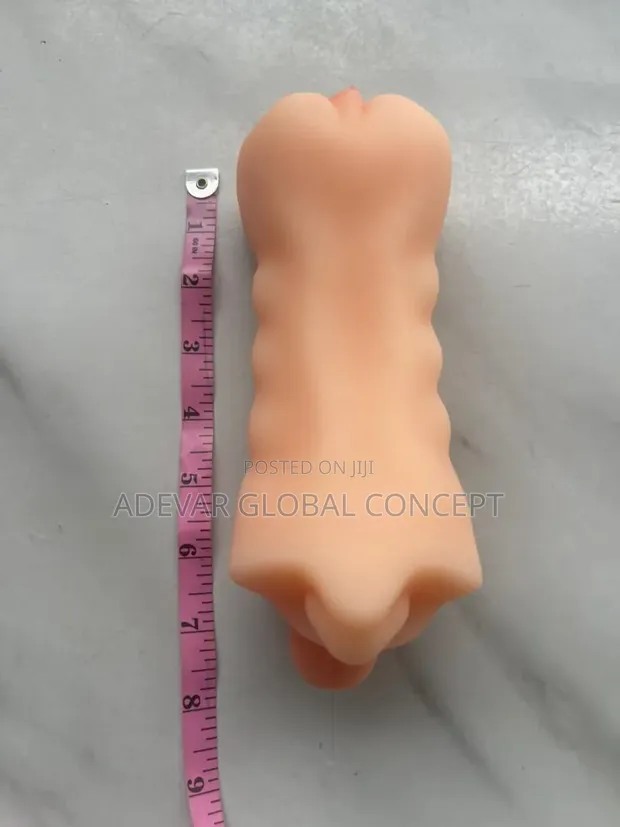 2-in-1 Tongue Out Pussy Masturbator for Men - 1