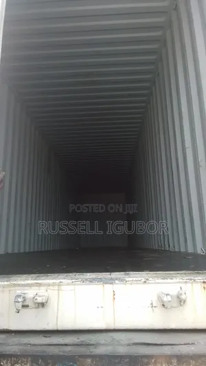Empty Shipping Containers - 20ft & Other Sizes