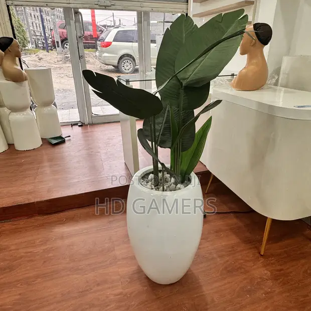 Indoor/Outdoor Flower Pot with Synthetic Flowers - 1