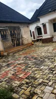 3-Bedroom Bungalow da BQ Sayarwa, Agbor Road Bypass, Benin City - 5