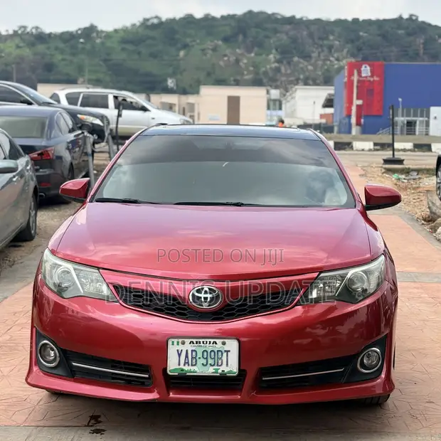 Toyota Camry SE 2.5L 2013 Jaja - 1