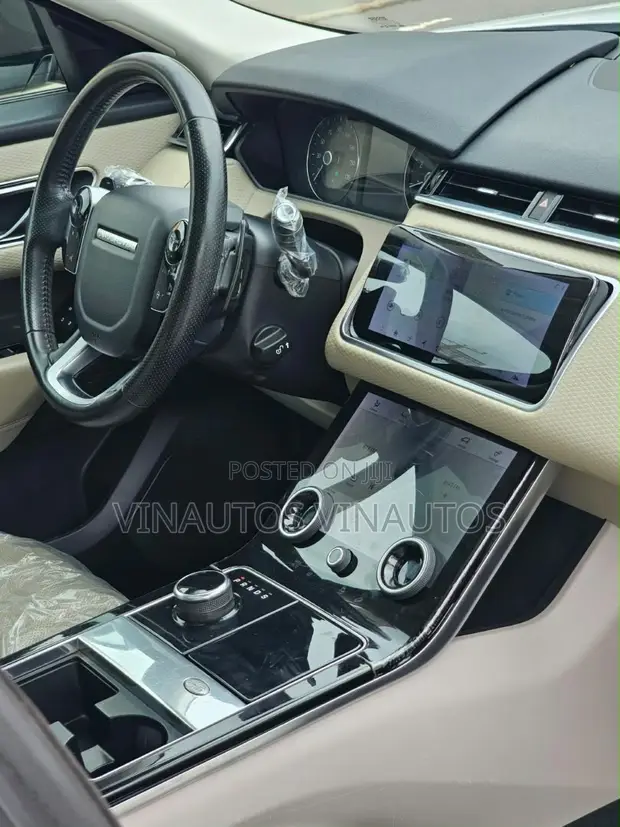 2019 Land Rover Range Rover Velar P250S - 1