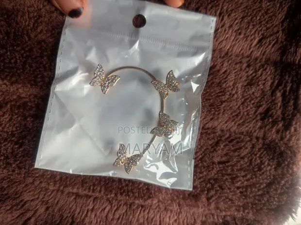Gold-Plated Crystal Butterfly Ear Cuff - 1