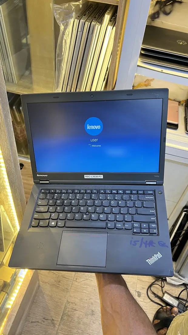 Lenovo ThinkPad T440p Laptop - Intel Core i5, 8GB RAM, 320GB HDD - 1