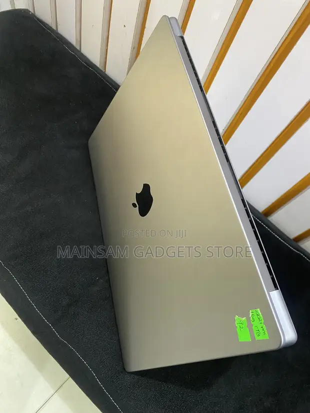 Apple MacBook Pro 2021 M1 Pro 16GB RAM 1TB SSD - 1