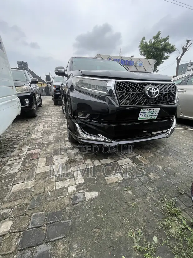 Toyota Land Cruiser Prado 2.7 i 2012 (Upgraded to 2021) - 1