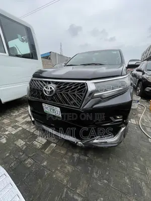Toyota Land Cruiser Prado 2.7 i 2012 (Upgraded to 2021)