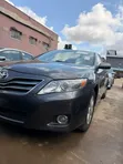 Toyota Camry 2011 Gray - 3