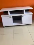 TV Shelf / Cabinet da Center Table Mai Amfani - 1