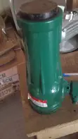 Brand New 32-Ton Hydraulic Bottle Jack - 1