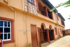 Gidan Bedroom 16 Mai Kayan Daki Don Siyarwa a Oko Afo