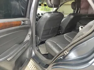 Mercedes-Benz M Class ML 350 4Matic 2011 Gray