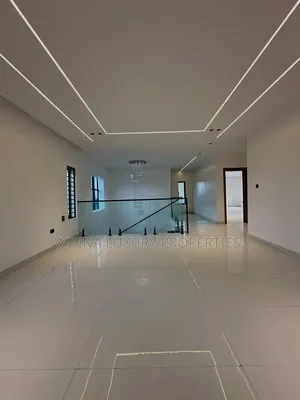 6-Bedroom Duplex da Boys Quarters a Gwarinpa, Abuja