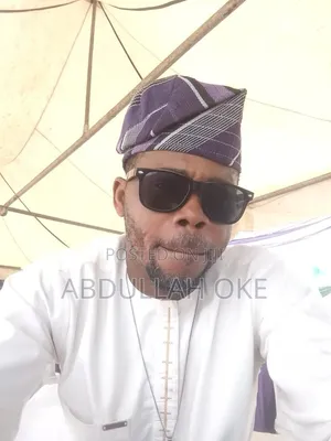 Kwararren Mai Neman Aiki