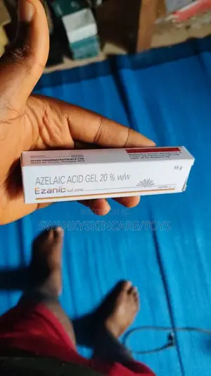 Ezanic Azelaic Acid 20% Cream Tube